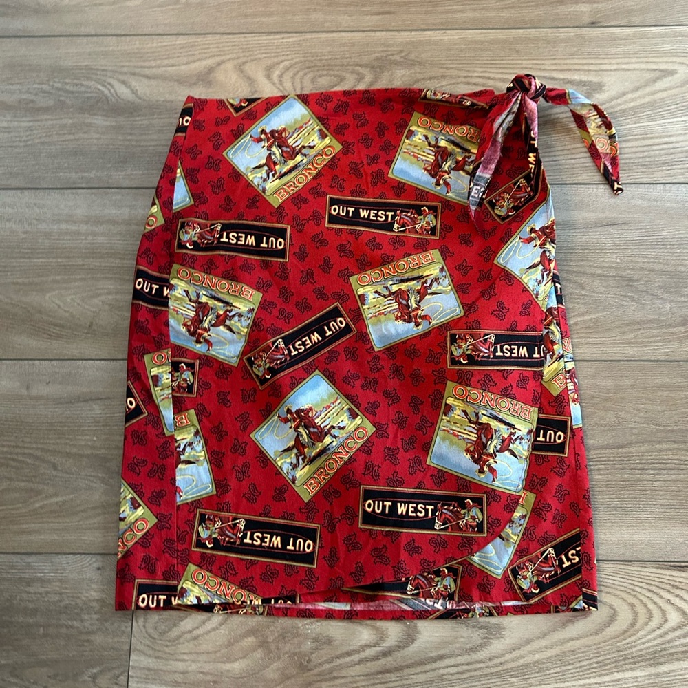 Styles To‎ Go Western Wrap Skirt Bronco Cowboy Print Size 10 Y2K
